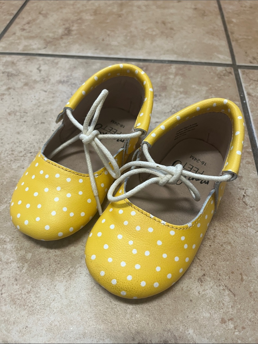 Monkey Feet Yellow Polka Dot Mary Jane Tie Shoes for Kids